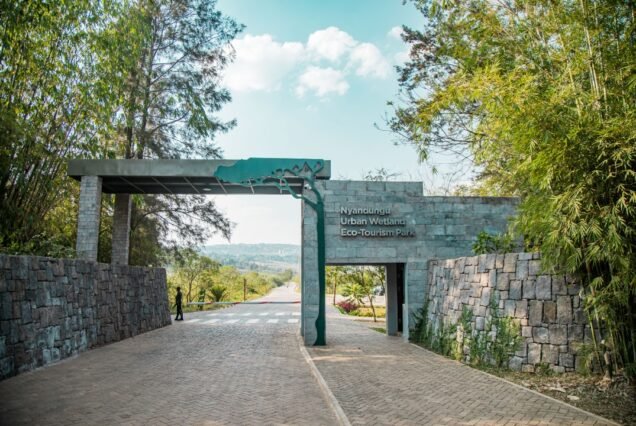 1-Day Nyandugu Eco Park and Kigali City Tour